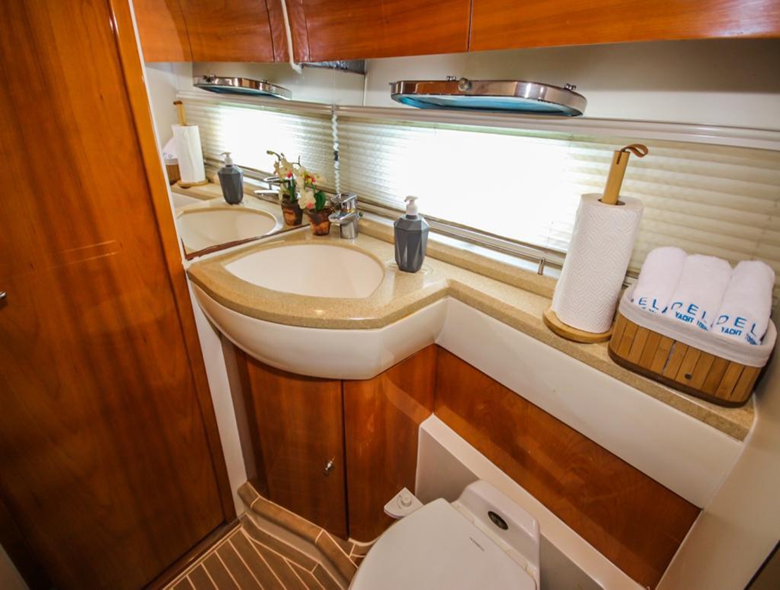 Antalya Yacht Rental 20m Custom 61